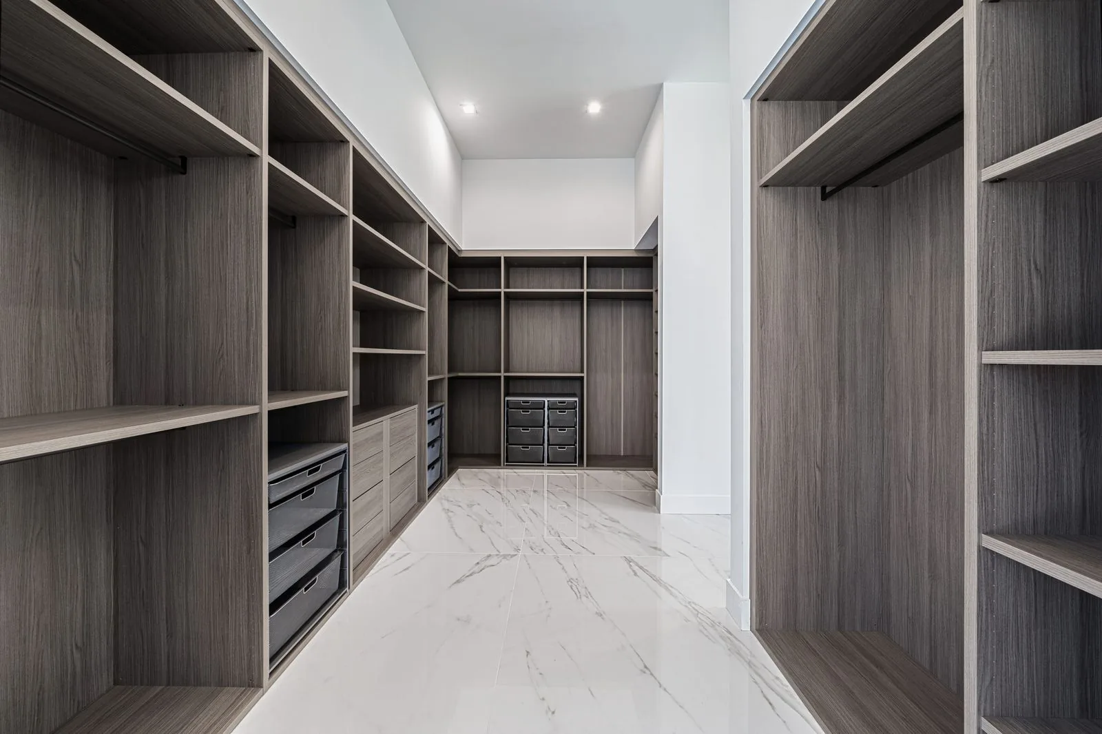 Custom home interior with high-end finishes with clean, modern finishes
